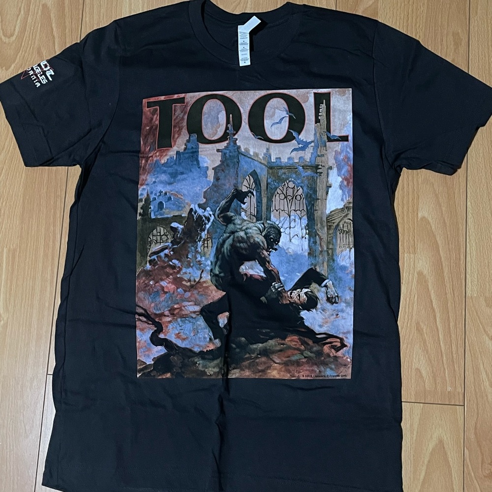Official TOOL x FRAZETTA Tour shirt New size Medium